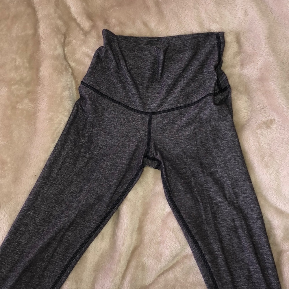 Lululemon leggings size 4